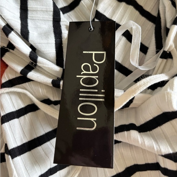 NWT Papillon Small Black & White Striped Long-Sleeve Hoodie - Picture 7 of 7